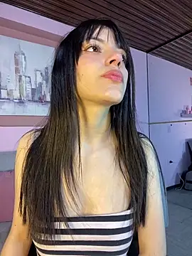 SandyPink  online show from 02-04-26, 02:34