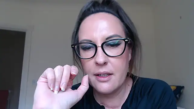 Snapshot of PsychicDominatrix chatting on 06-22-26, 12:57 PsychicDominatrix online show from 06-22-26, 12:57