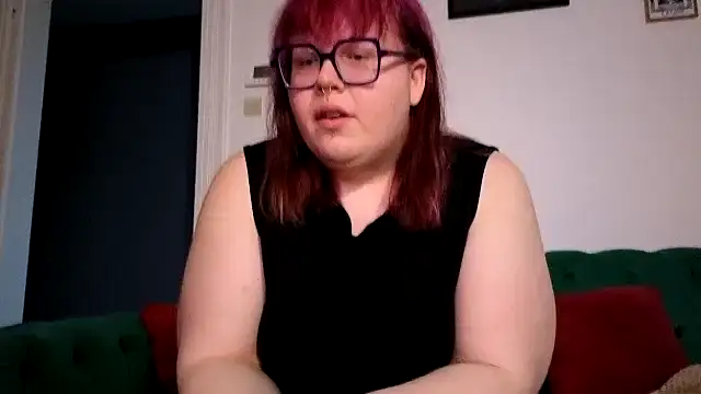 ProfaneHekate online show from 02-02-26, 04:17