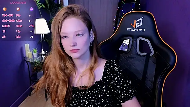 Your lilith  online show from 06-18-26, 09:25