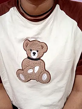 Hot Fiza0 online show from 03-18-26, 09:29