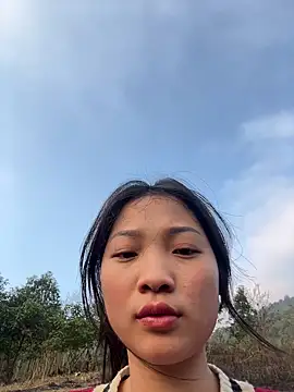 Lyn-be99 online show from 02-05-26, 09:58