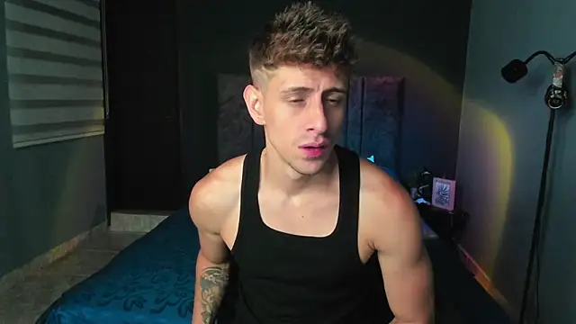 Snapshot of Jasper__jones chatting on 04-27-26, 05:38 Jasper jones online show from 04-27-26, 05:38