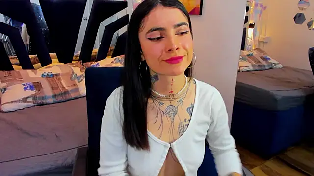 katherin  19 online show from 02-11-26, 03:33