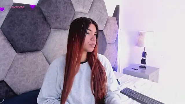 DulceJones online show from 03-16-26, 08:35