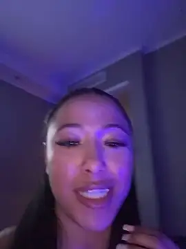 Lunakiana online show from 02-12-26, 04:13