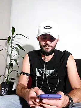 Snapshot of Erickpritz_xh chatting on 03-18-26, 03:09 Erickpritz xh online show from 03-18-26, 03:09