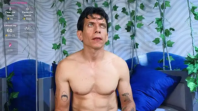 TheKing 39  online show from 02-08-26, 03:32