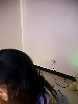 Snapshot of _aish_a chatting on 05-03-26, 11:05 aish a online show from 05-03-26, 11:05