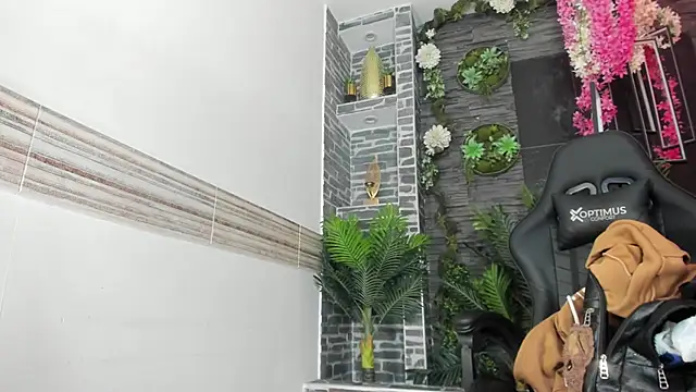 Snapshot of Rpoolrboy chatting on 03-05-26, 08:49 Rpoolrboy online show from 03-05-26, 08:49