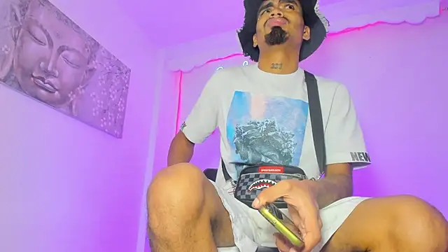 Rpoolrboy online show from 06-18-26, 04:57