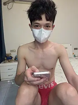 llkiki online show from 06-18-26, 05:08