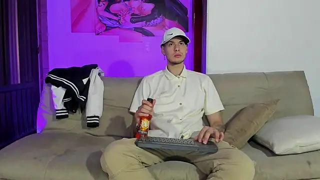 Snapshot of Vlad__night chatting on 02-09-26, 11:58 Vlad night online show from 02-09-26, 11:58