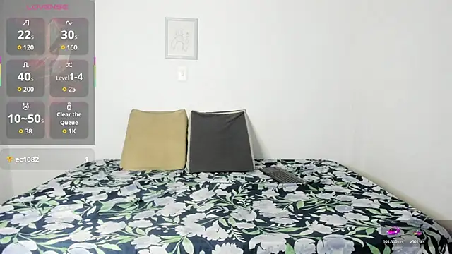 Snapshot of Vlad__night chatting on 02-20-26, 06:26 Vlad night online show from 02-20-26, 06:26