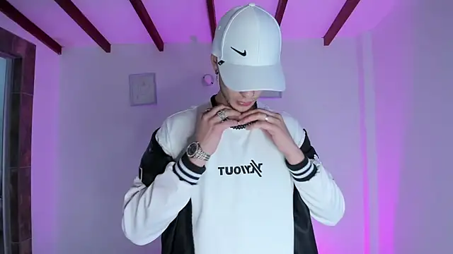 Snapshot of Vlad__night chatting on 03-04-26, 03:23 Vlad night online show from 03-04-26, 03:23