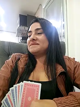 Snapshot of Andreacama chatting on 02-11-26, 12:15 Andreacama online show from 02-11-26, 12:15