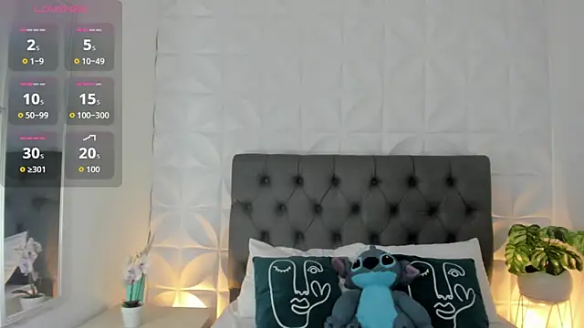 Snapshot of valeryn__rosse chatting on 06-10-26, 05:50 valeryn rosse online show from 06-10-26, 05:50