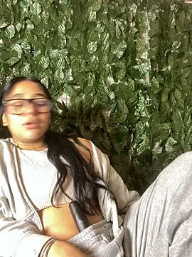 Violetta pinkk1 online show from 04-01-26, 04:35