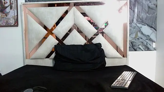 Snapshot of morticia69cs chatting on 03-24-26, 03:22 morticia69cs online show from 03-24-26, 03:22