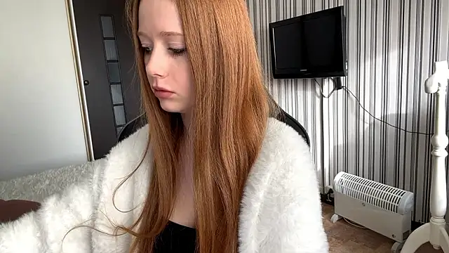 EmilyBubble online show from 02-02-26, 05:39