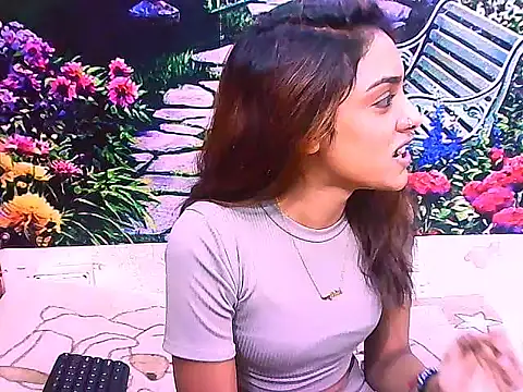 Snapshot of IndianPretty14u2Luv chatting on 03-04-26, 05:13 IndianPretty14u2Luv online show from 03-04-26, 05:13