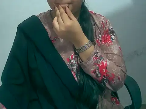 Cute Aliyaa online show from 03-08-26, 10:08