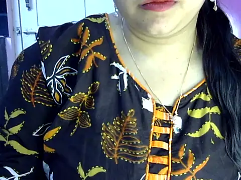 Cute Aliyaa online show from 06-07-26, 01:37