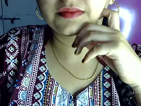 Cute Aliyaa online show from 07-08-26, 01:48