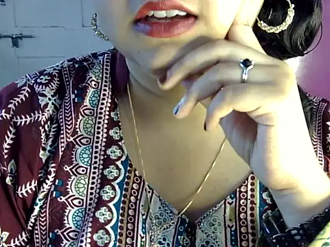 Cute Aliyaa online show from 07-25-26, 12:47