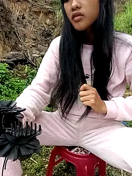 Hoa-tuylip online show from 05-02-26, 12:26