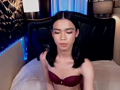 ItsurGirlMiana online show from 02-21-26, 07:37