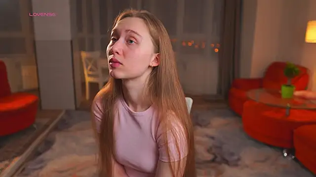 Snapshot of SharaNewbern chatting on 03-10-26, 02:22 SharaNewbern online show from 03-10-26, 02:22