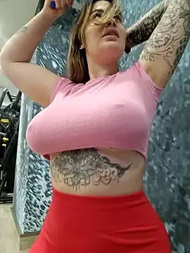 Snapshot of TattooGirlAlia chatting on 01-03-25, 06:46 TattooGirlAlia online show from 01-03-25, 06:46
