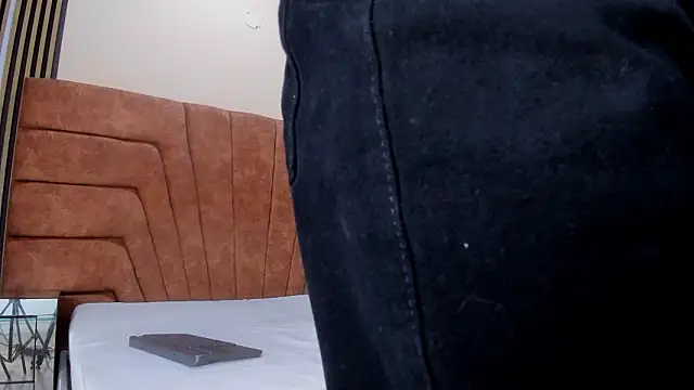 ADHARA SMITH2 online show from 02-10-26, 01:15