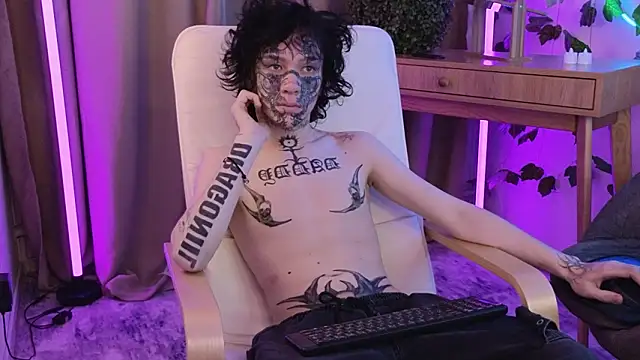 em0 b0y online show from 02-01-26, 02:59