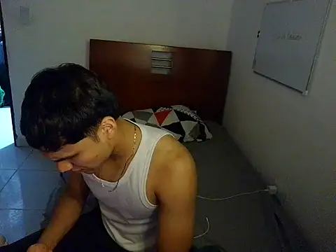 CreamKingg online show from 03-21-26, 02:49