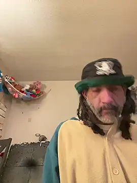 Snapshot of DaddyScorpio78 chatting on 02-15-26, 08:24 DaddyScorpio78 online show from 02-15-26, 08:24