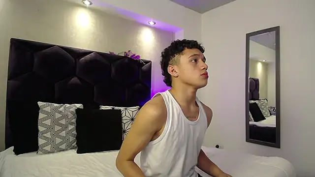 Dominik Souza online show from 03-10-26, 06:57