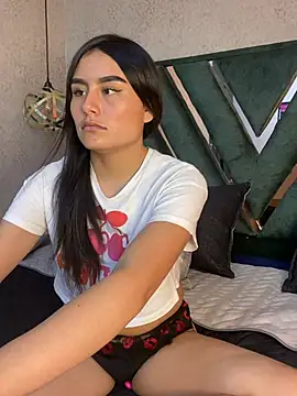 valeria pink17 online show from 01-31-26, 07:11