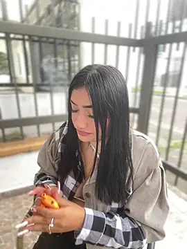 Georgia Pink online show from 02-07-26, 08:34