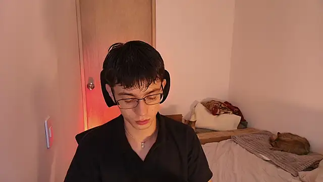 Snapshot of slowburnmystic chatting on 07-24-26, 03:26 slowburnmystic online show from 07-24-26, 03:26