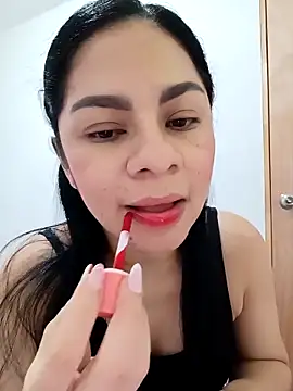 Snapshot of luna_pinky chatting on 03-20-26, 04:56 luna pinky online show from 03-20-26, 04:56