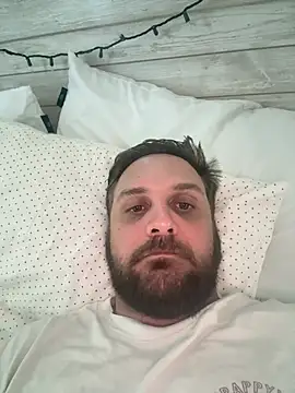 Snapshot of NoahDogg chatting on 03-06-26, 02:41 NoahDogg online show from 03-06-26, 02:41