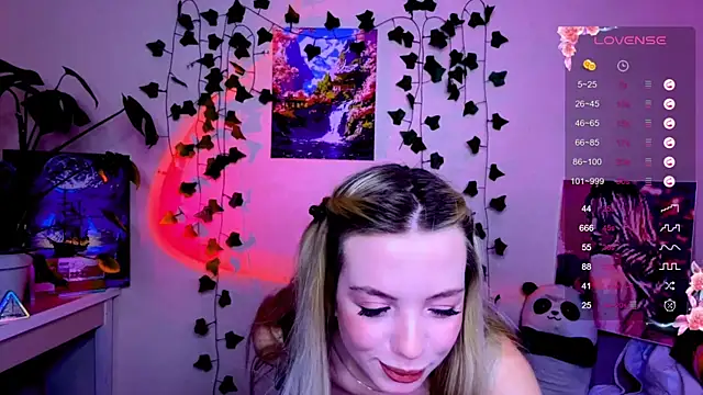 Akari-moon online show from 06-08-26, 06:08