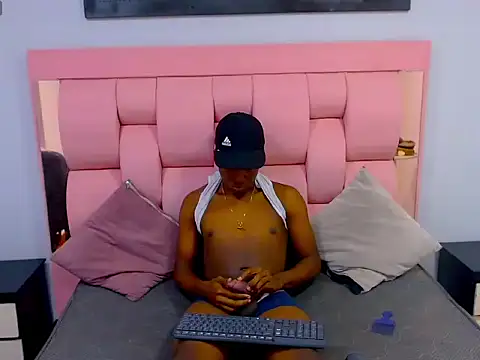 Yander 0 online show from 02-02-26, 12:26