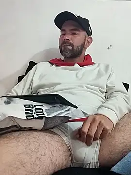 hairyandbigmann online show from 03-12-26, 06:58