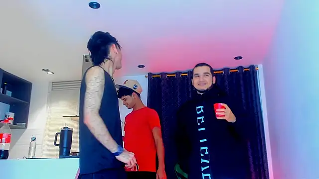 TheBatMansion online show from 02-21-26, 04:02