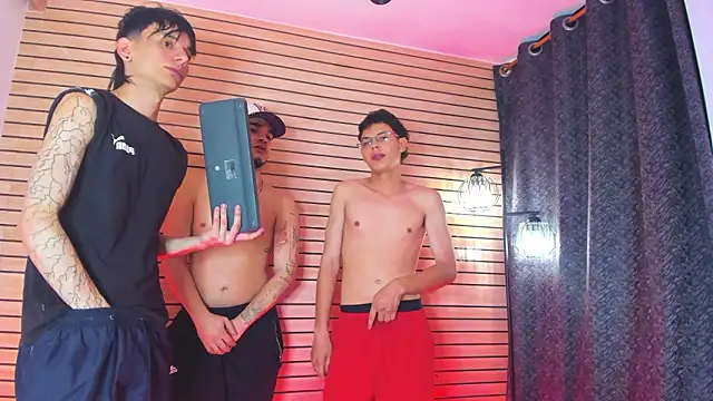 TheBatMansion online show from 03-20-26, 02:05