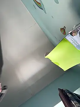 Snapshot of Aloyenita chatting on 03-29-26, 10:59 Aloyenita online show from 03-29-26, 10:59