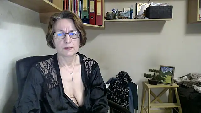 katemodel online show from 06-06-26, 05:12